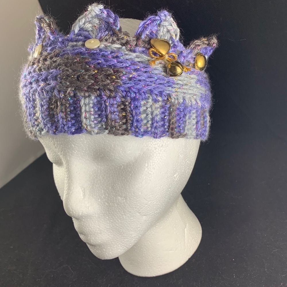 Crochet Crown Earwarmers - Picture 5 of 5